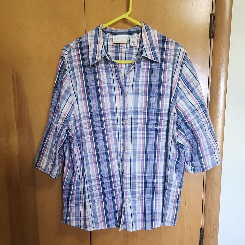 Alfred Dunner Blue and Pink Blouse Lightweight Casual